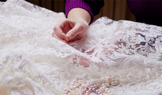 Best Fabric For Wedding Dress